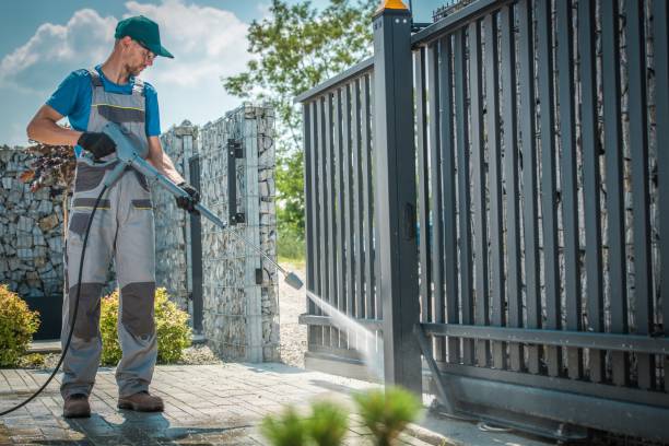 Lewistown, PA Pressure Washing Services Company